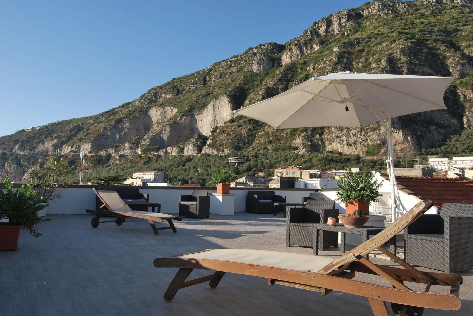 La Pennichella Sorrentina Relais Hotel Meta Luaran gambar